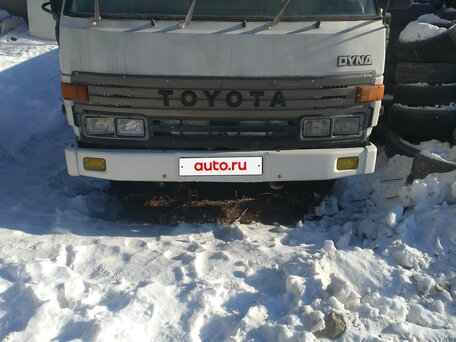 1994 Toyota Dyna, белый, 700000 рублей, вид 5