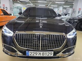 2022 Mercedes-Benz Maybach S-Класс 580 II (Z223), чёрный, 20500152 рублей, вид 2