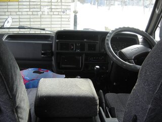1990 Nissan Vanette II, серебристый, 800000 рублей, вид 4