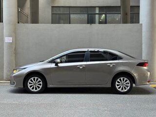 2022 Toyota Corolla XII (E210), бежевый, 1522698 рублей, вид 5