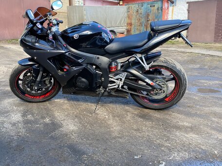 2008 Yamaha YZF-R6, чёрный, 580000 рублей, вид 4