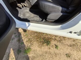 2012 Renault Logan I Рестайлинг, белый, 400000 рублей, вид 5