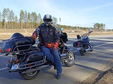1999 Honda Valkyrie 1500, чёрный, 999000 рублей, вид 5