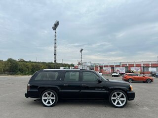 2004 Cadillac Escalade ESV II, чёрный, 3500000 рублей, вид 1