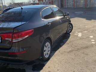 2015 Kia Rio III Рестайлинг, коричневый, 860000 рублей, вид 5