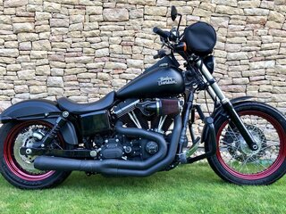 2015 Harley-Davidson Street Bob, чёрный, 1050180 рублей, вид 2