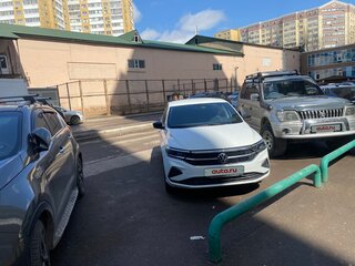 2021 Volkswagen Polo VI, белый, 2000000 рублей, вид 2