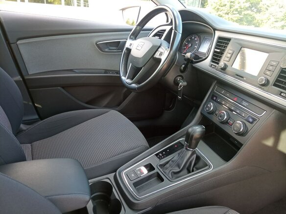 2019 SEAT Leon III Рестайлинг, белый, 1400000 рублей - вид 7