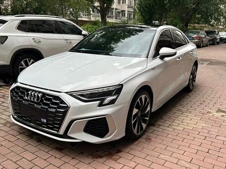 2022 Audi A3 35 TFSI Long IV (8Y), белый, 2000000 рублей, вид 3