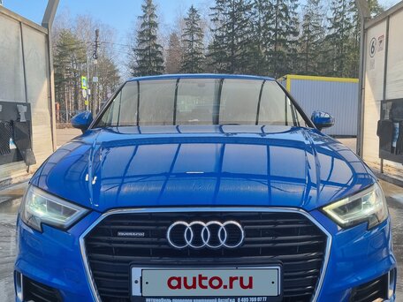 2019 Audi A3 III (8V) Рестайлинг, синий, 2800000 рублей, вид 4