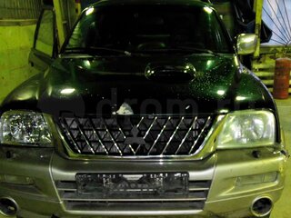2004 Mitsubishi L200 III Рестайлинг, зелёный, 930000 рублей, вид 2