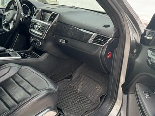 2015 Mercedes-Benz GL-Класс AMG 63 AMG, серебристый, 4250000 рублей, вид 3