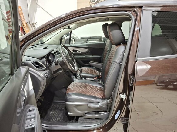 2013 Opel Mokka I, коричневый, 895000 рублей - вид 16