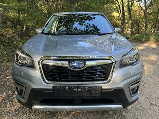 2020 Subaru Forester MHEV V, серебристый, 2800000 рублей, вид 3