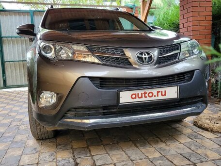 2014 Toyota RAV4 IV (XA40), золотистый, 1645000 рублей, вид 2