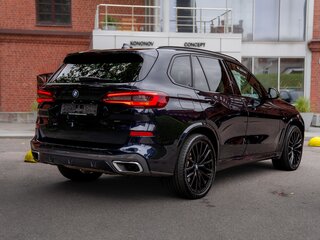 2021 BMW X5 40d IV (G05/G18), чёрный, 8500000 рублей, вид 3