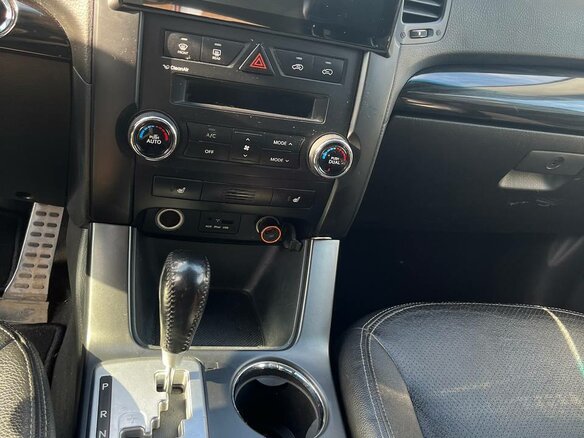 2010 Kia Sorento II, серый, 1350000 рублей - вид 8