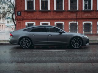 2019 Audi A7 45 TFSI II (4K), серый, 5000000 рублей, вид 5