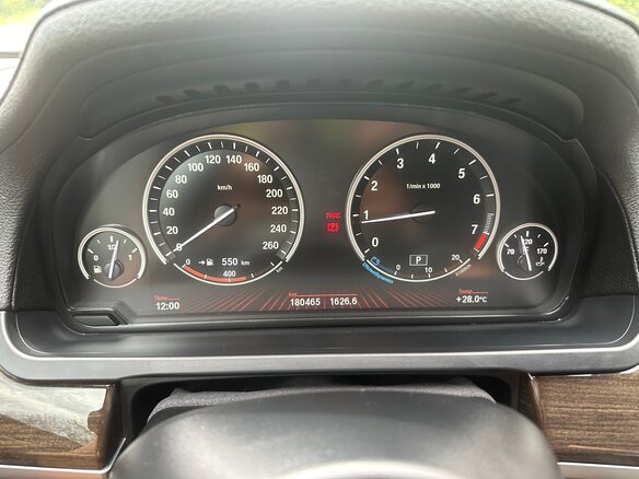 2012 BMW 7 серии Long 740Li V (F01/F02/F04), чёрный, 1700000 рублей - вид 9