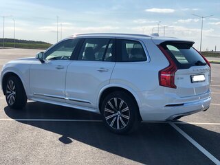 2019 Volvo XC90 B5 II Рестайлинг 1, белый, 3830000 рублей, вид 4