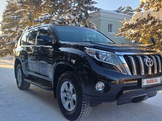 2015 Toyota Land Cruiser Prado 6-speed 150 Series Рестайлинг 1, чёрный, 4100000 рублей, вид 4