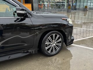 2021 Lexus LX 570 III Рестайлинг 2, чёрный, 13450000 рублей, вид 4
