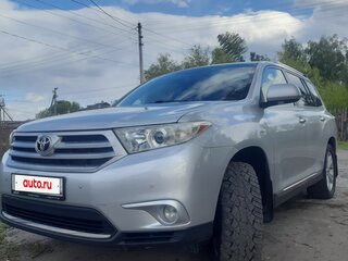 2011 Toyota Highlander II (XU40) Рестайлинг, серебристый, 2050000 рублей, вид 2