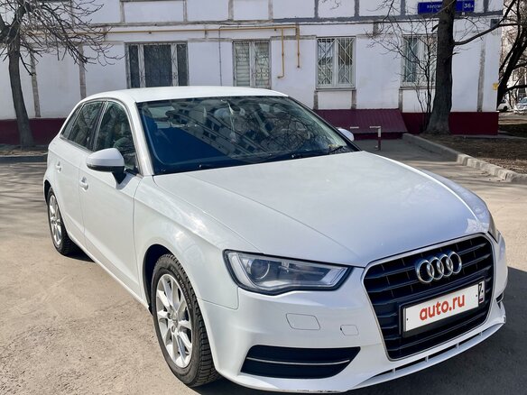 2013 Audi A3 III (8V), белый, 1200000 рублей
