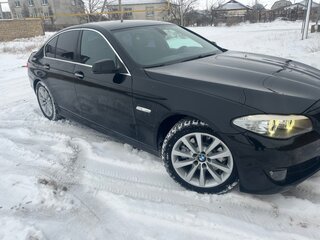 2010 BMW 5 серии 523i VI (F10/F11/F07), чёрный, 2050000 рублей, вид 1