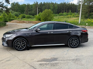 2019 Kia Optima IV Рестайлинг, коричневый, 2150000 рублей, вид 5