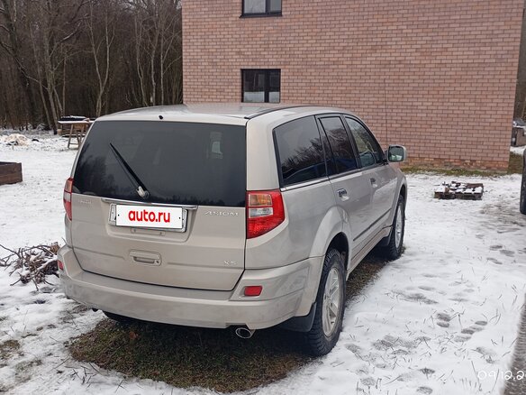 2002 Isuzu Axiom, серый, 720000 рублей - вид 2
