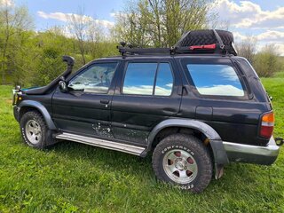 1997 Nissan Terrano II Рестайлинг, чёрный, 850000 рублей, вид 4