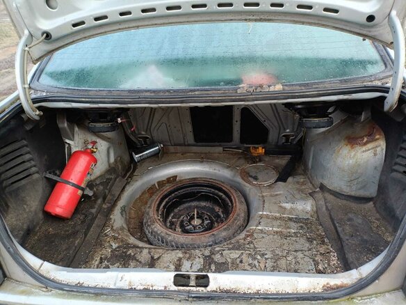 1987 Volkswagen Jetta II, серебристый, 80000 рублей - вид 19