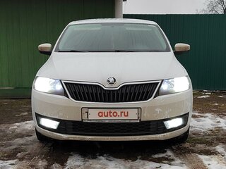2019 Skoda Rapid I Рестайлинг, белый, 1300000 рублей, вид 3