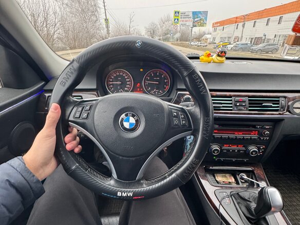 2008 BMW 3 серии 325xi V (E90/E91/E92/E93), серый, 1300000 рублей - вид 6