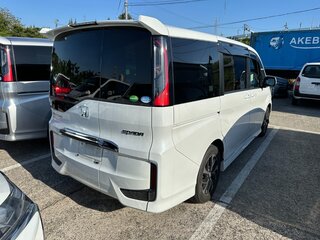 2021 Honda Stepwgn Spada V Рестайлинг, белый, 2250000 рублей, вид 5