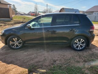 2009 Volkswagen Golf VI, чёрный, 850000 рублей, вид 4