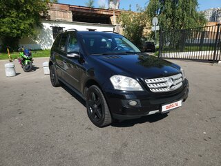 2008 Mercedes-Benz M-Класс 320 II (W164) Рестайлинг, чёрный, 1700000 рублей, вид 3