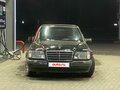 1995 Mercedes-Benz E-Класс 320 I (W124), чёрный, 350000 рублей