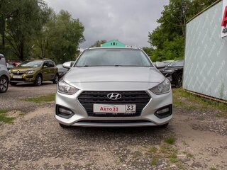 2019 Hyundai Solaris II, серебристый, 1239000 рублей, вид 2