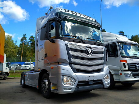 2023 Foton Auman EST A, серебристый, 6350000 рублей, вид 3