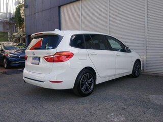 2020 BMW 2 серии Gran Tourer Gran Tourer 218i F46 Рестайлинг, белый, 1450000 рублей, вид 4