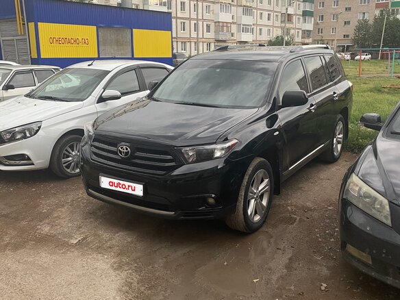 2013 Toyota Highlander II (XU40) Рестайлинг, чёрный, 2500000 рублей
