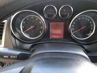 2012 Opel Astra J Рестайлинг, серебристый, 1000000 рублей, вид 4