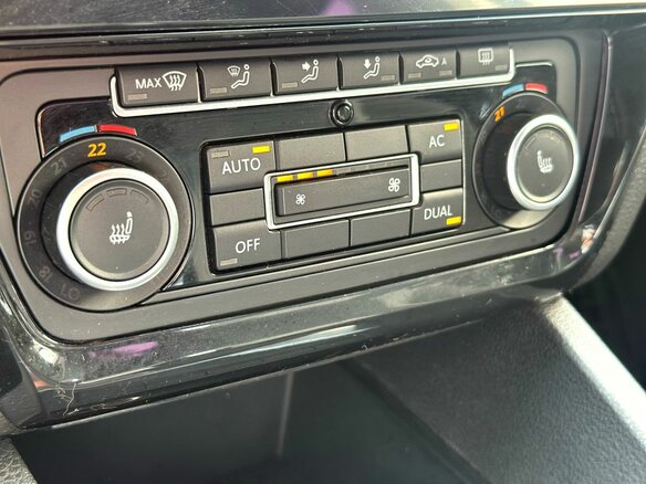 2012 Volkswagen Jetta VI, чёрный - вид 20