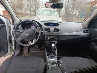 2013 Renault Megane III Рестайлинг, белый, 750000 рублей, вид 5