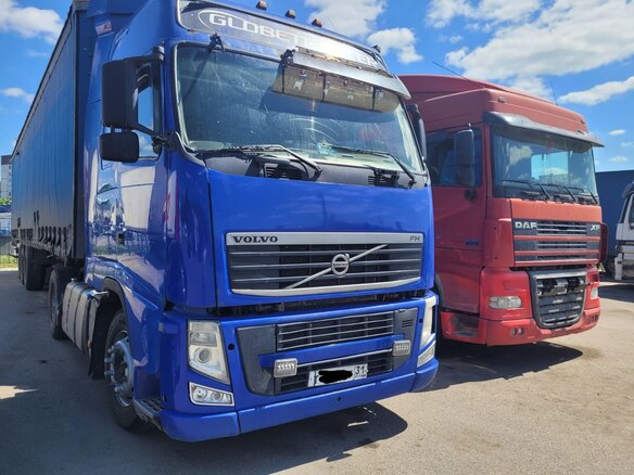 2013 Volvo FH, синий, 5100000 рублей