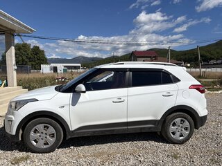 2020 Hyundai Creta I Рестайлинг, белый, 1800000 рублей, вид 3