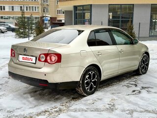 2006 Volkswagen Jetta V, бежевый, 415000 рублей, вид 4