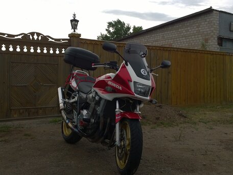 2006 Honda CB 1300, красный, 550000 рублей, вид 1